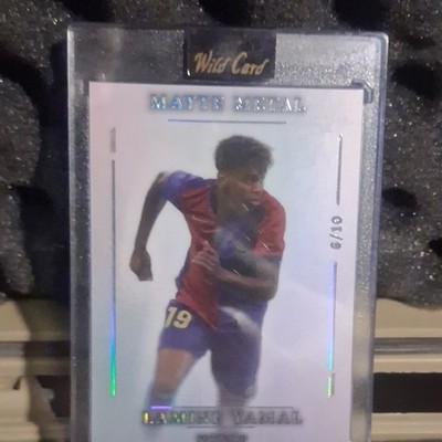 Wild Card Matte Metal Lamine Yamal FC Barcelona La Liga #MMWC04-LY 6/10