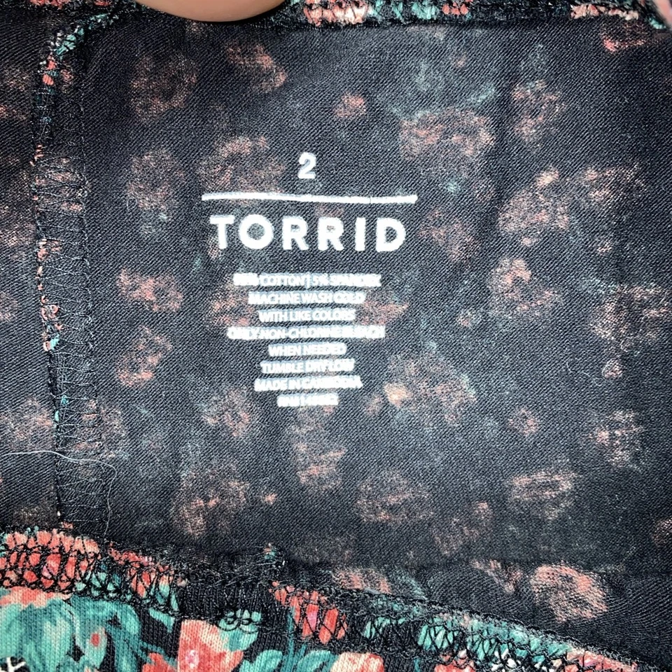 Leggings TORRID Mezcla Algodón Mujer Talla 2 Plus Estampado Floral Elásticos Talla Grande Foto 2 de 4