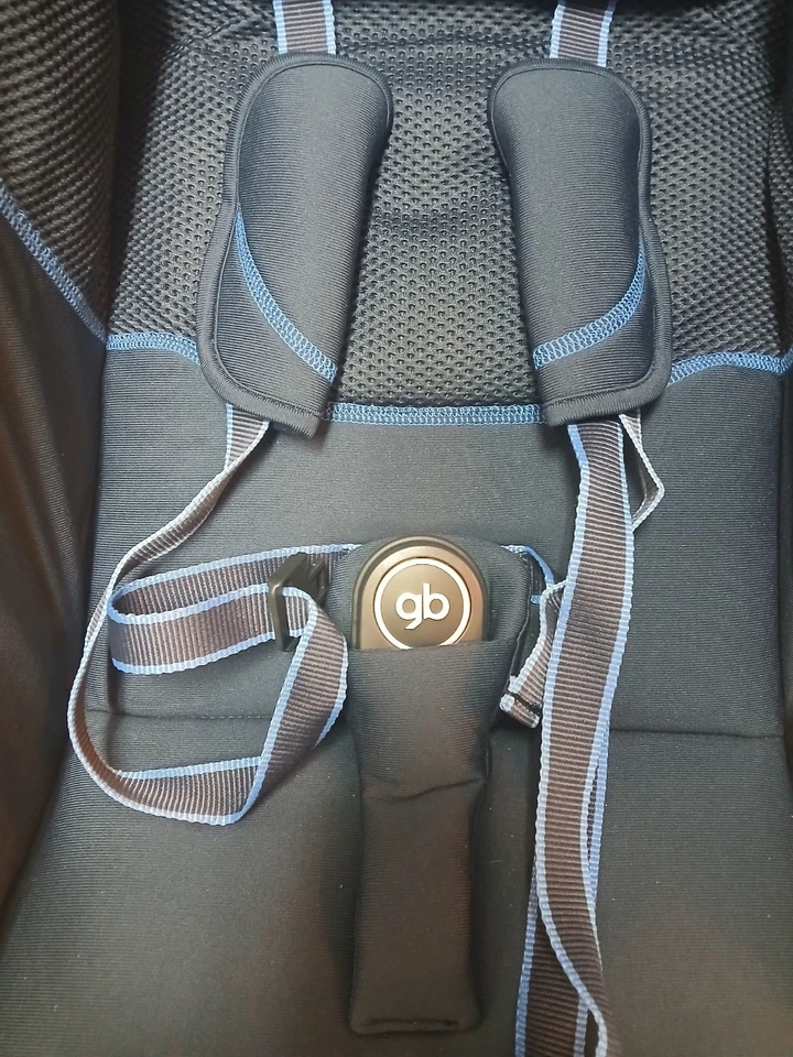 New GB Qbit + All City Compact Lightweight Travel Stroller, Night Blue - Image 3 of 4