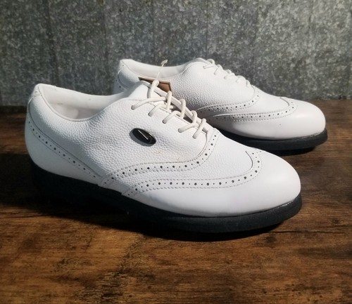 Nike Metal Spike-Golfschuhe Damengröße 7 Jugendliche Größe 5 weiß niedrig Schnürschuhe - Bild 2 von 9