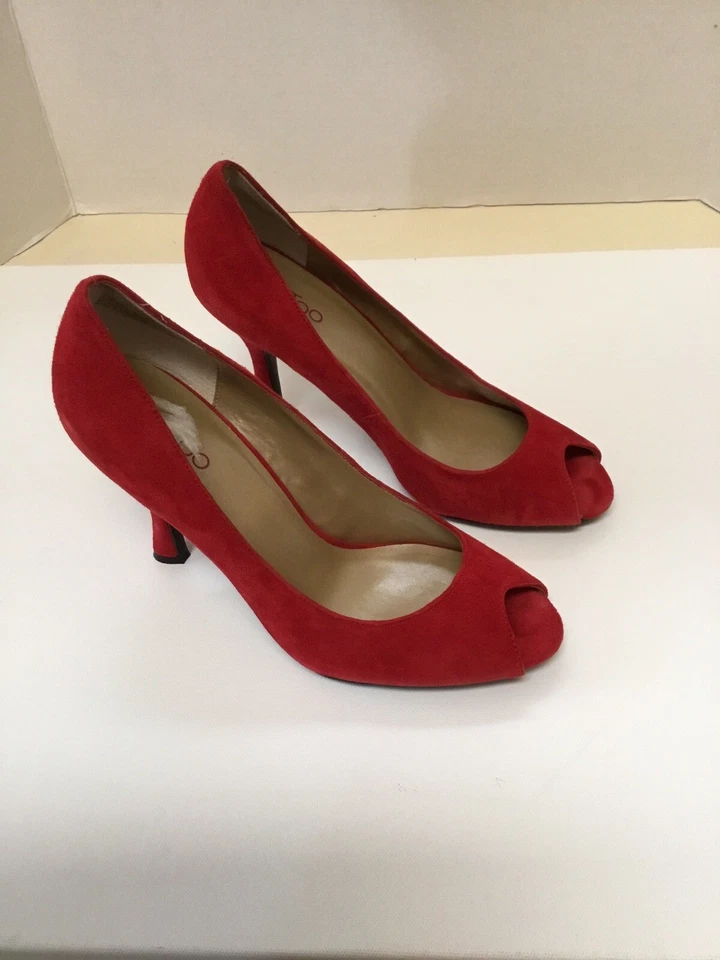Zapatos de tacón alto ME TOO de gamuza con punta abierta para mujer talla rojo EE. UU. NUEVOS SIN CAJA Foto 3 de 4