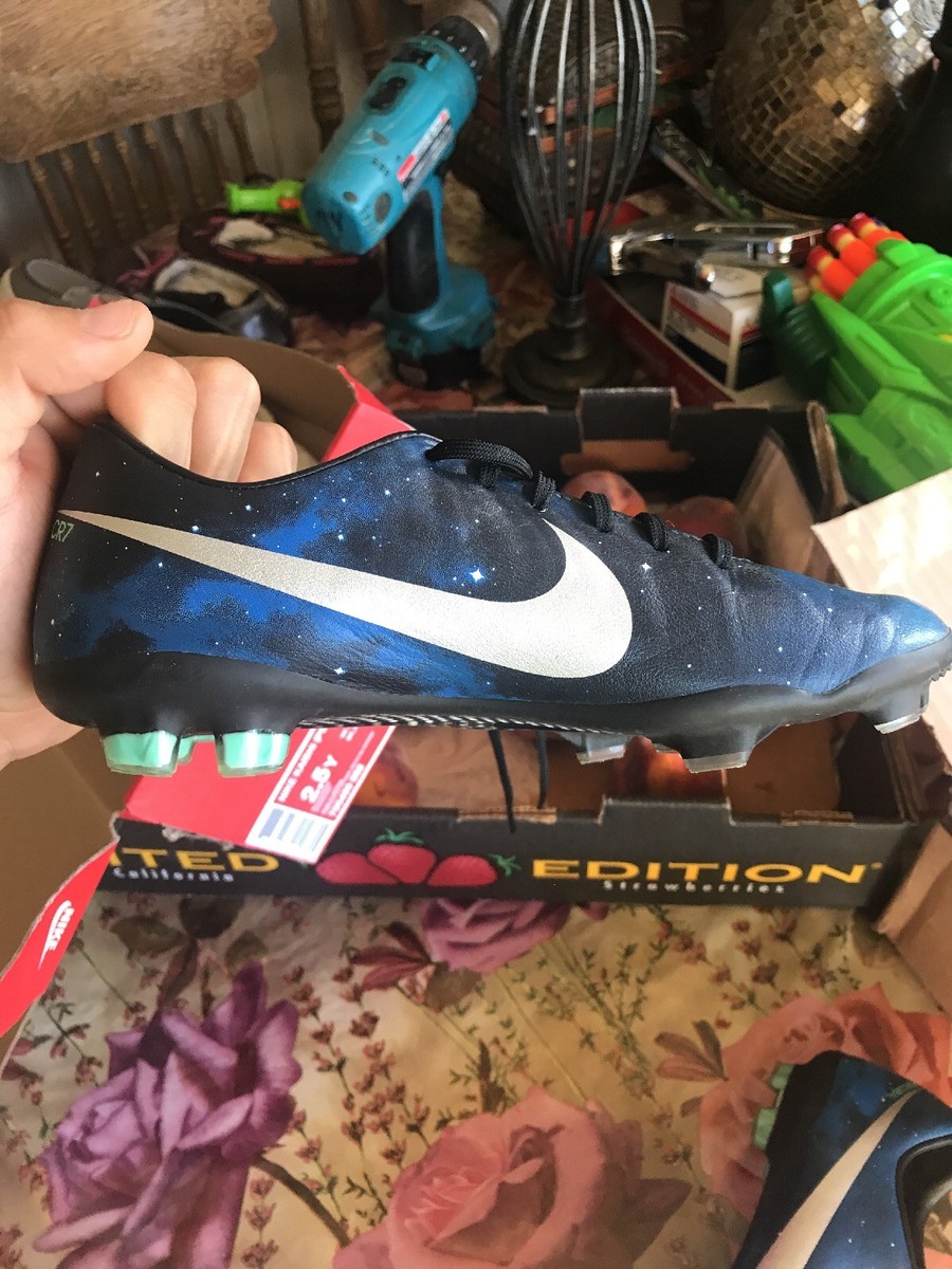 Nike Jr Mercurial Vapor CR7 Galaxy size 3Y | eBay