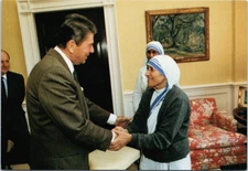 Mother Teresa Ronald Reagan Meet 1981 Presidential Library Simi Valley CA
