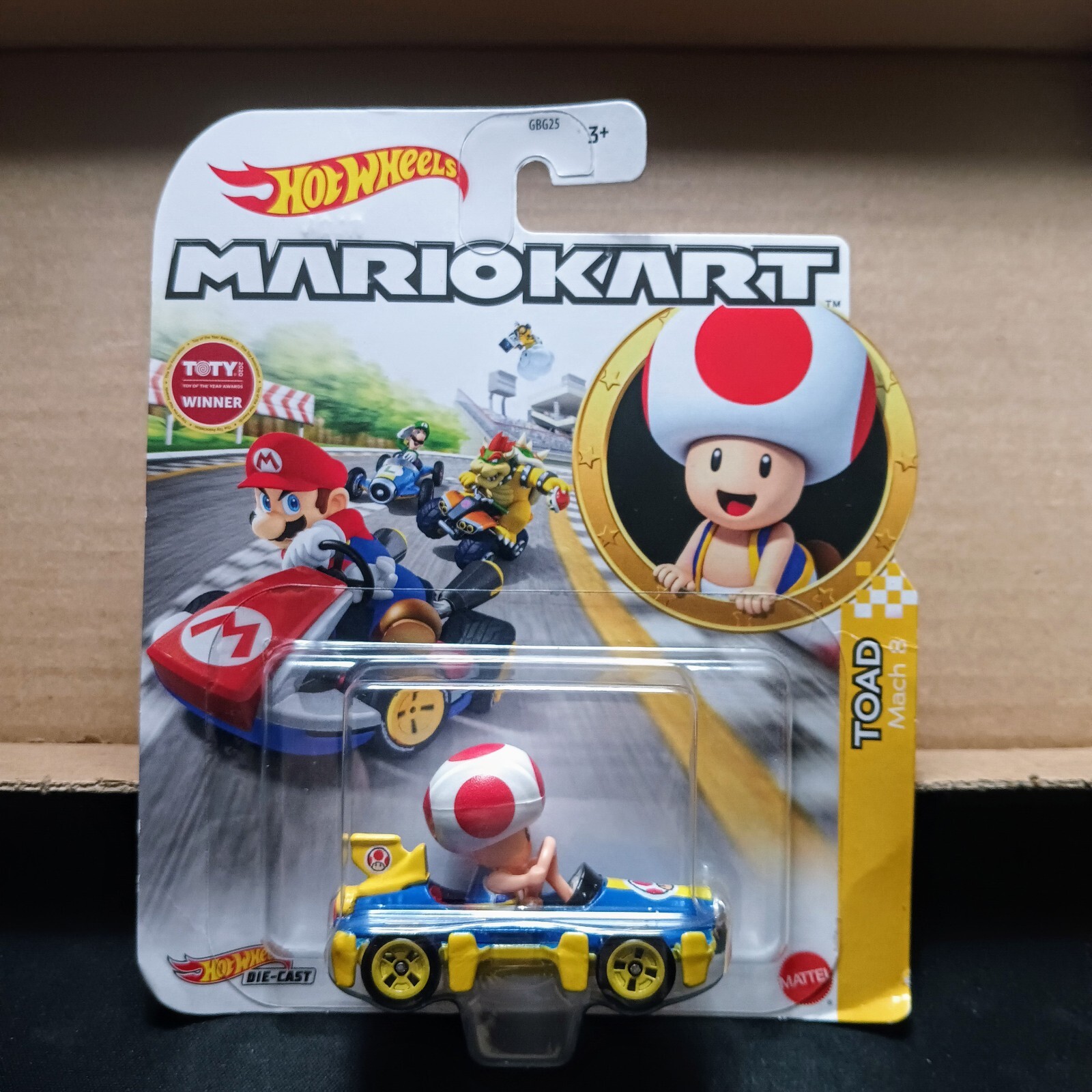 Hot Wheels Mario Kart Toad Mach 8