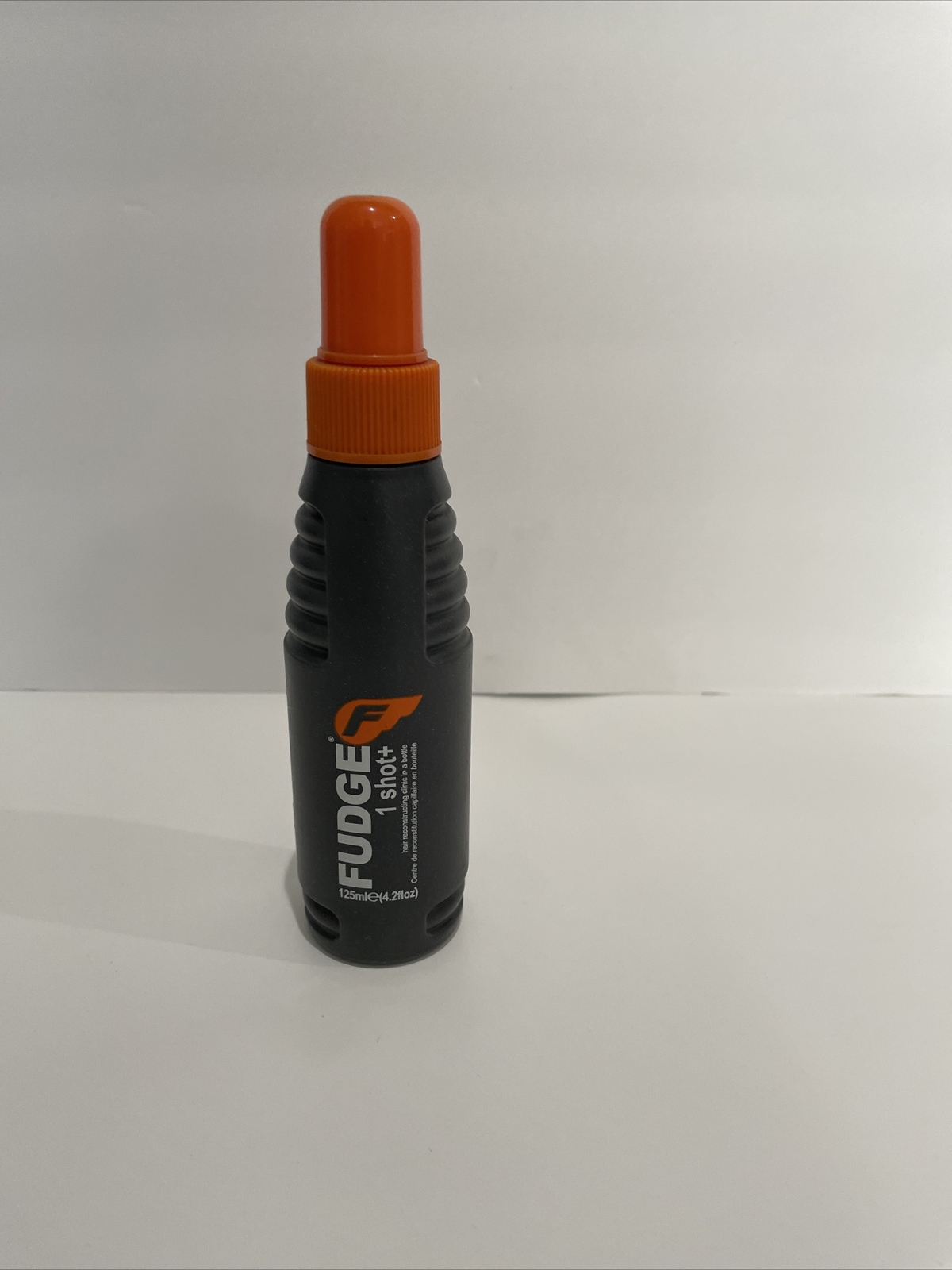 Fudge 1 Shot+ Hair Reconstructing Cinic In A Bottle 4.2 oz