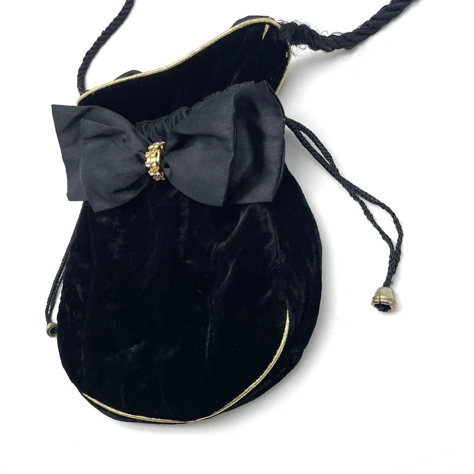Bolso de Hombro Vintage Años 70 Terciopelo Negro Borde Dorado Lazo de Seda Estrás Cordón Foto 4 de 4