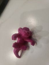 Vintage Kellogg's Cereal Bowl Animal Hanger Croc Crocodile Alligator Purple Pink