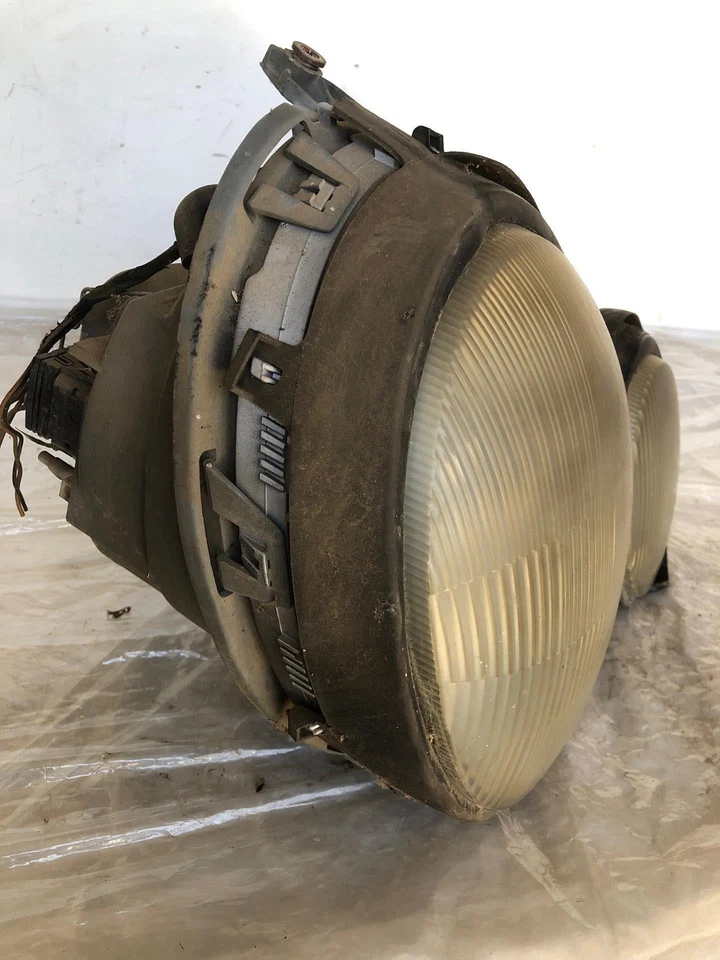 Faro delantero derecho pasajero derecho OEM MERCEDES BENZ CLASE E E300TD 1996-1999 Foto 3 de 4