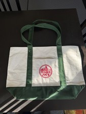 TRADER JOE'S LARGE CANVAS BAG HEAVY COTTON REUSABLE TOTE BAG LARGE GREEN
