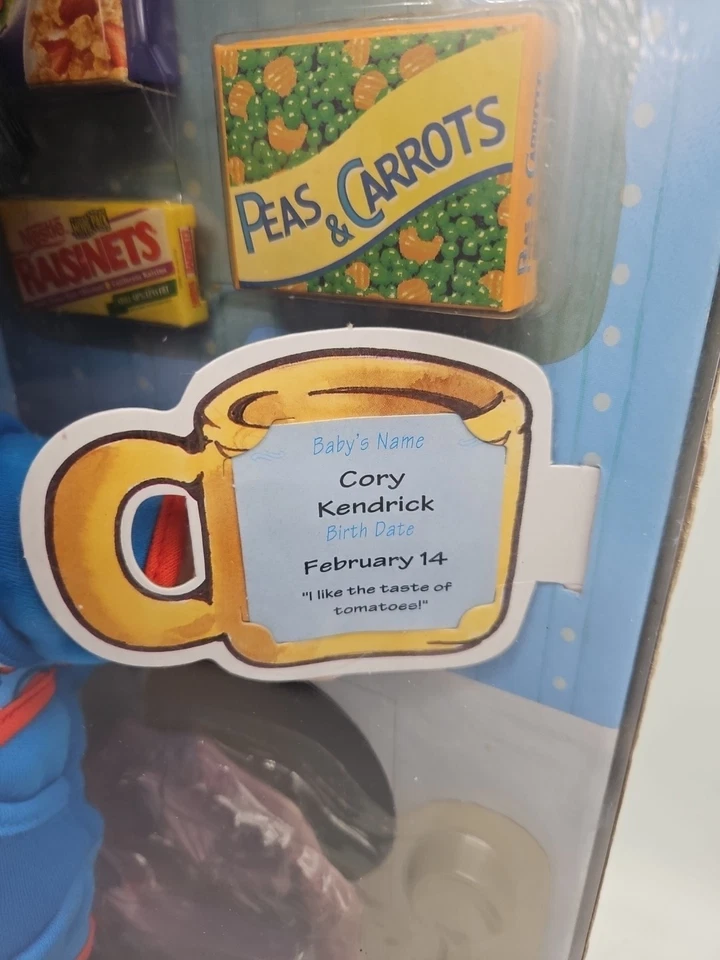Parche de repollo 1998 niños 'diversión para alimentar al bebé' Cory 14 de febrero niño de San Valentín sellado  Foto 3 de 4