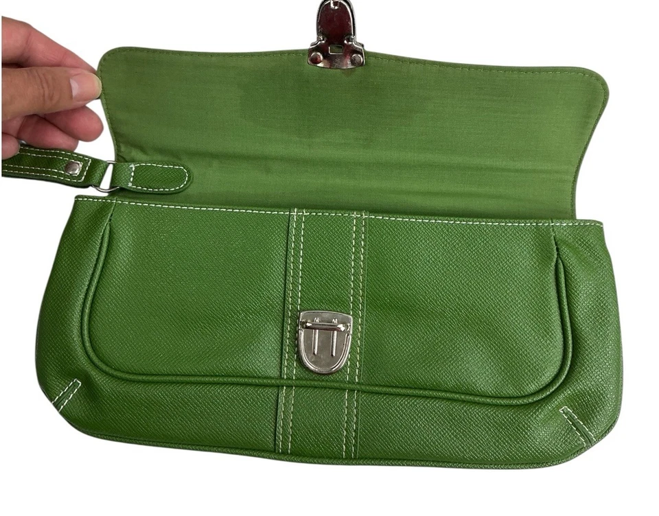 Bolso sin asas MATRIX verde imitación cuero cierre a presión muñeca forrado Foto 4 de 4