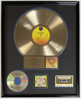 RAMONES Mania 1988 RIAA Gold LP CD Award Plaque Presented To HOWIE KLEIN