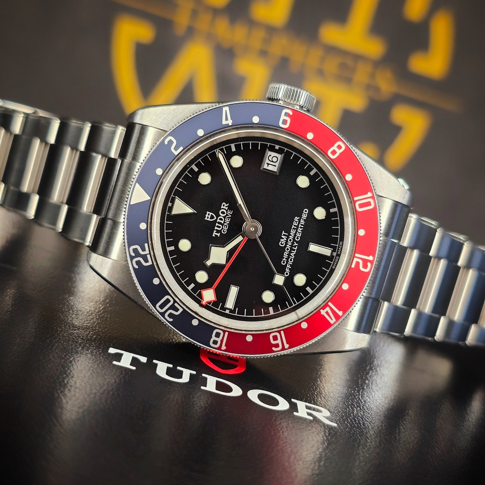 NO RESERVE MINT TUDOR BLACK BAY GMT 79830RB 41MM PEPSI RED BLUE AUTO BLACK DIAL