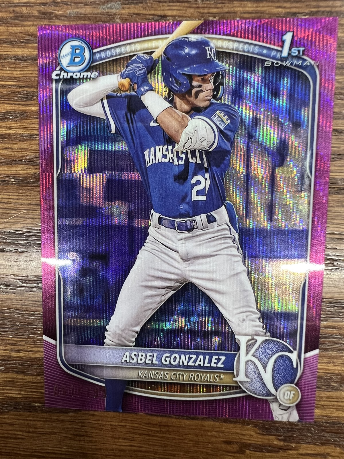 2025 Bowman #BCP-4 Asbel Gonzalez Chrome Prospects Fuchsia Wave Refractor #/199