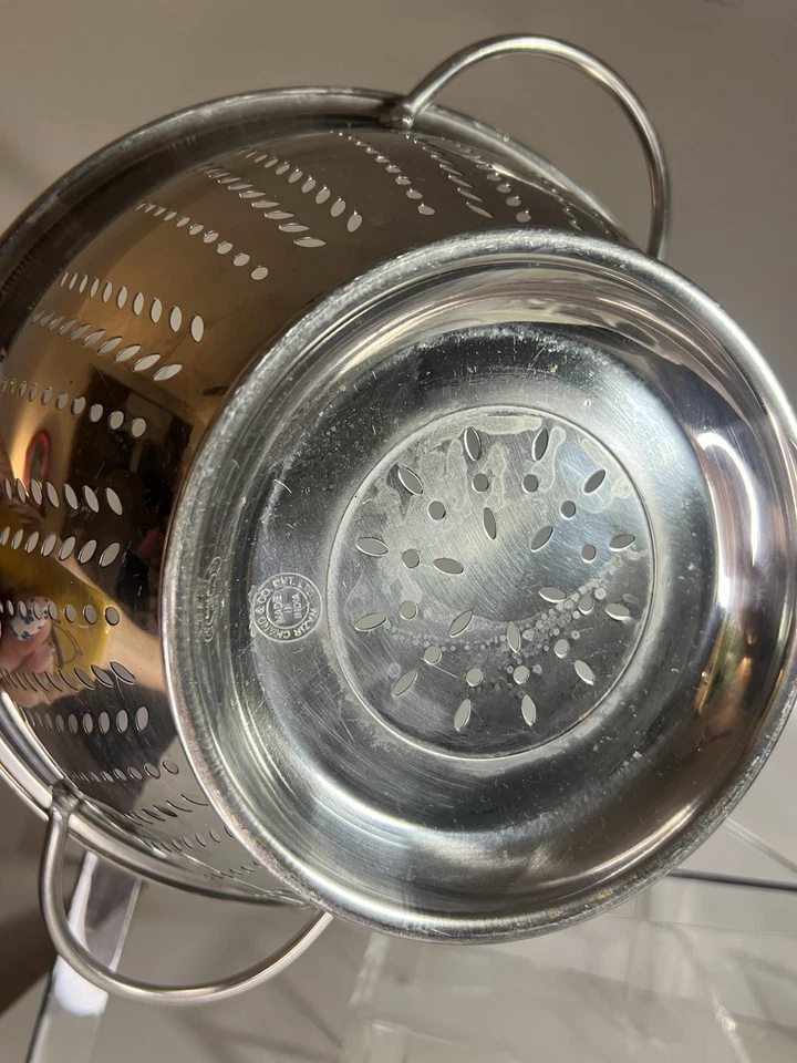 Colador grande de acero inoxidable Wazir Chand & Co Foto 4 de 4