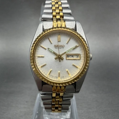 Seiko Watch Women 25mm White Dial Two Tone Daydate Round 7n83-0041 New Batt NM82