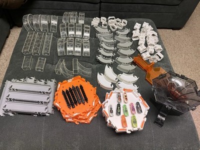 HEXBUG Nano Track Bulk Lot w/ 6 Hex Bugs (2 Nano V2)