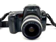 Minolta Dynax 800si Black Good SLR 35mm Kit Set 28-80mm f/3.5 22 -5.6D