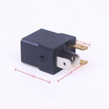 1Pcs Car Relay ACM33221 Alternative CM1A-R-12V-H78 UM4667730 M19 12V 4PIN