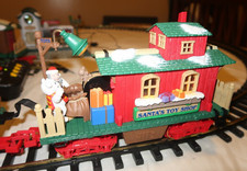 Dillards SANTA'S TOY SHOP Polar Bear Cub caboose Holiday Express train rw