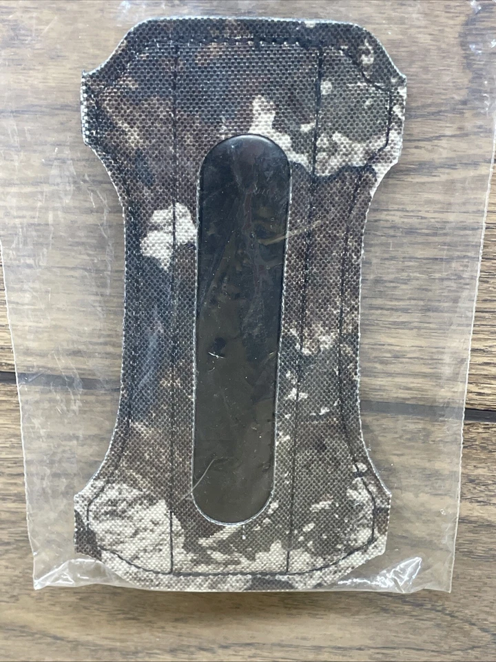 Neet Arm Guard Archery Youth Mini, Strata Camouflage NY-MG #55416 New - Image 2 of 4