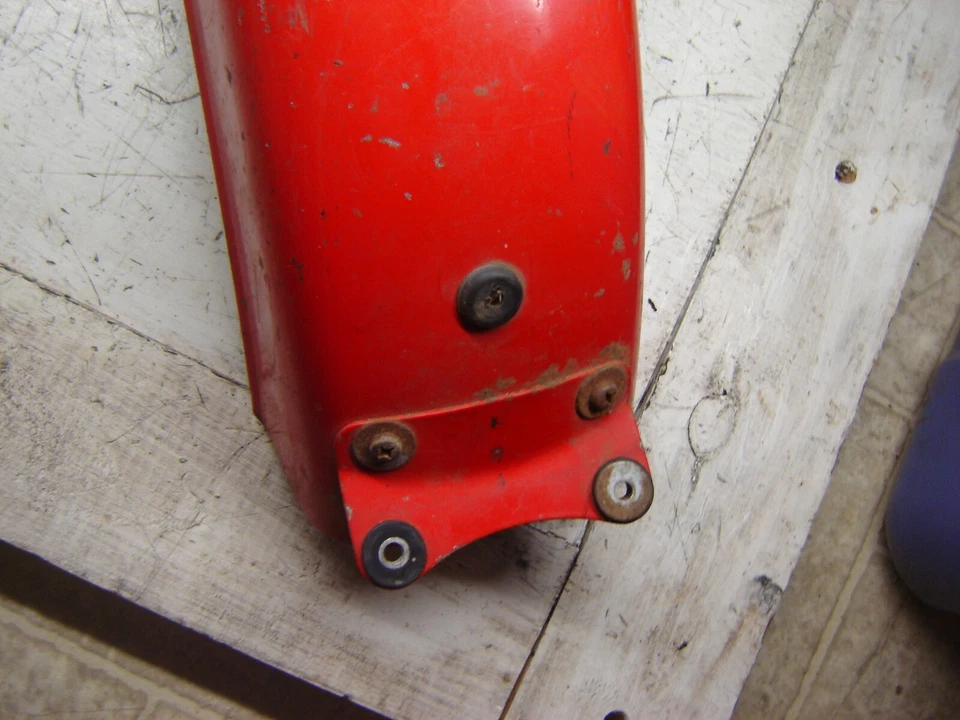 Guardabarros trasero Kawasaki F7 175 1971-1975 Foto 4 de 4