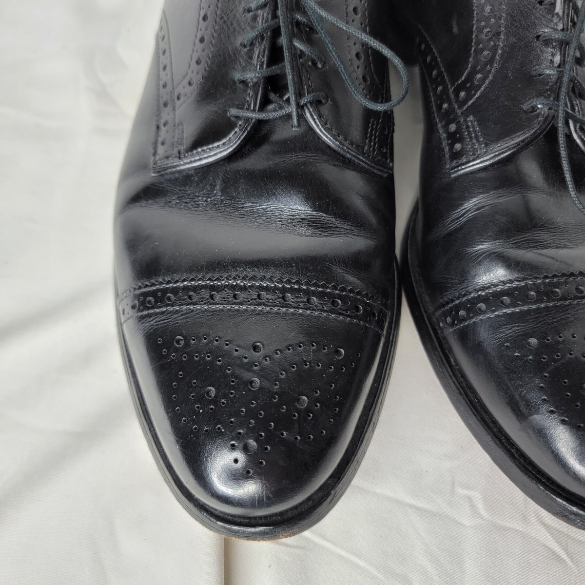 Allen Edmonds Sanford Medallion Cap Toe Derby Oxfords In  display picture 2