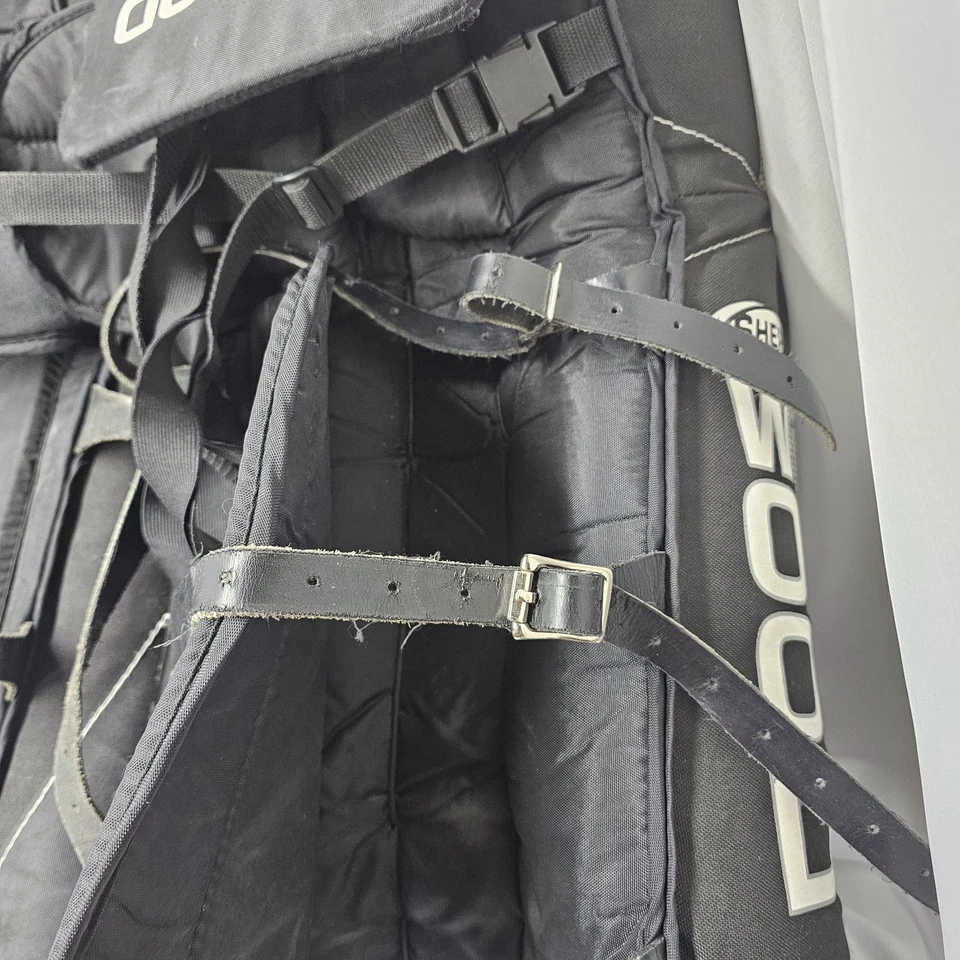 Equipo de hockey portero SherWood almohadillas para piernas guante bloqueador de misión pecho grande Foto 4 de 4