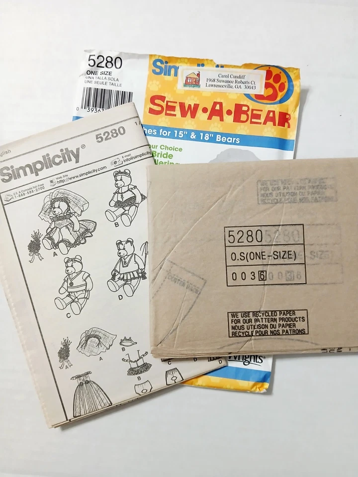 5280 Simplicity Sewing Pattern Sew-A-Bear 15" 18" Clothing. Uncut - Image 3 of 3