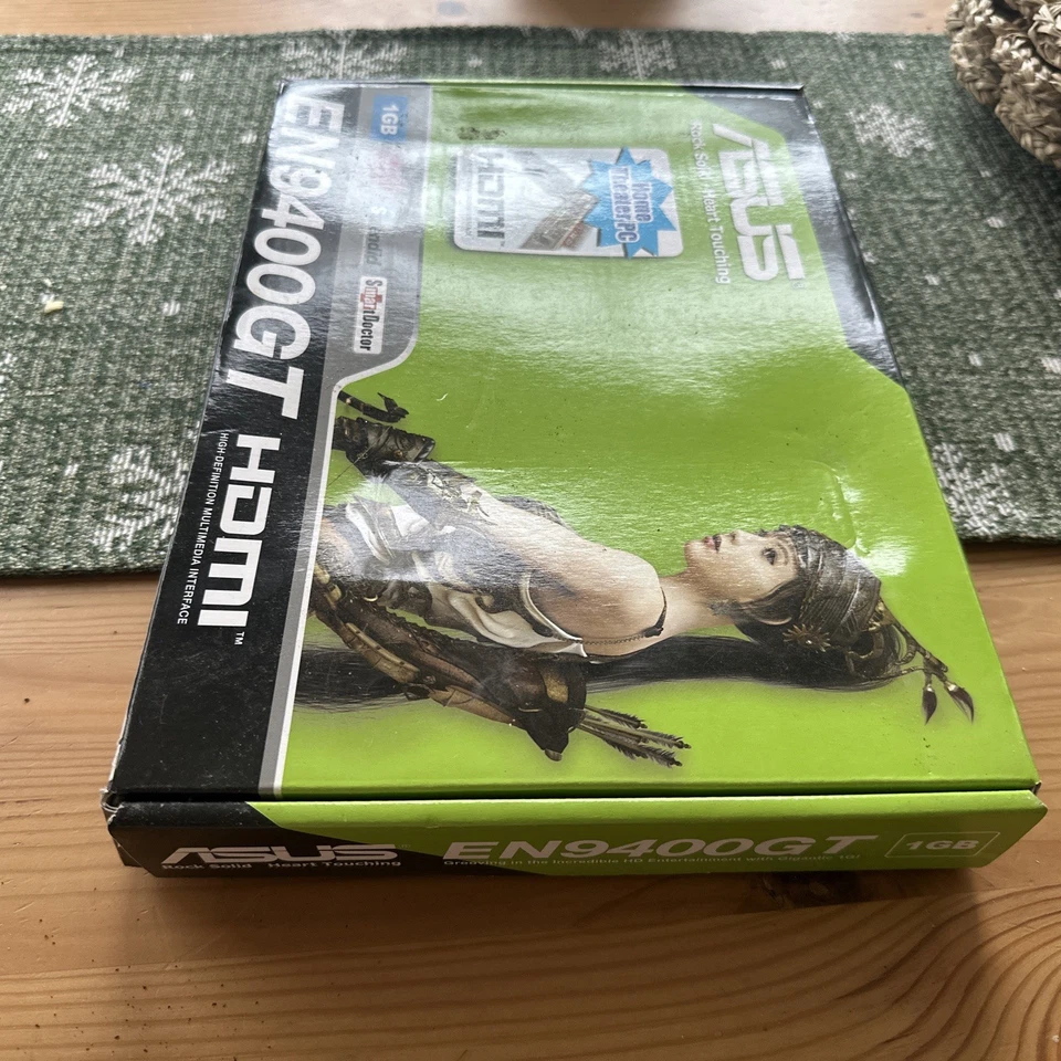 ASUS EN9400GT Graphics Card 1GB DDR2 - Image 4 of 4