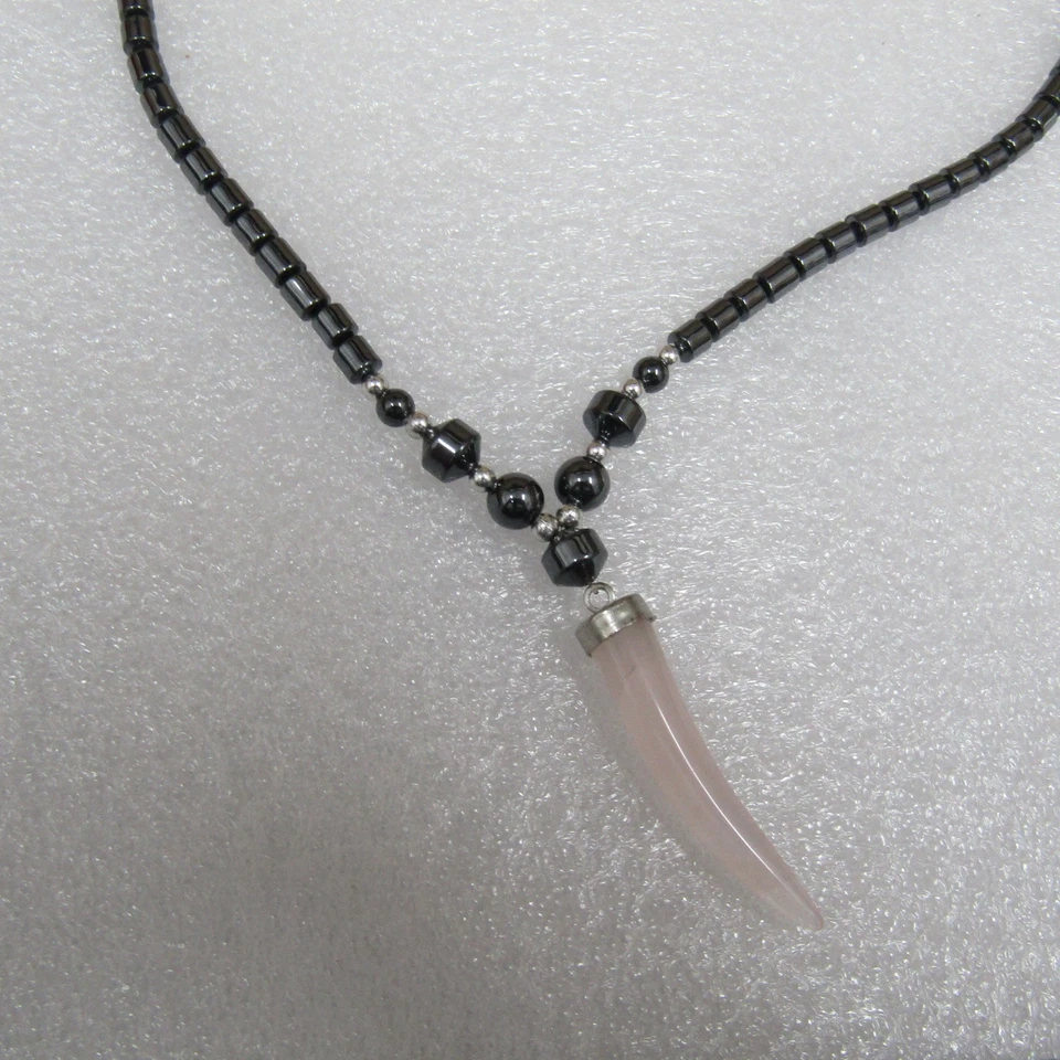 Joyería para hombres adolescentes rosa diente negro hematita elegante informal 18 pulgadas de largo Foto 2 de 4