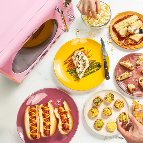 Retro Compact Countertop Microwave Oven - 0.7 Cu. Ft. - 700-Watts with LED Digit - Picture 3 of 5