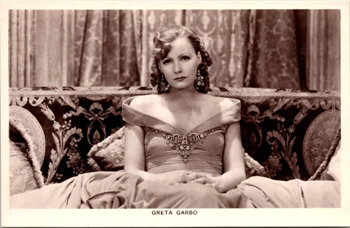 GRETA GARBO : RISQUE :SWEDISH FILM STAR :1920'S & 1930'S : ACADEMY AWARDS : RPPC - Picture 1 of 3