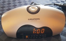 ALARM CLOCK RADIO - GRUNDIG SONOCLOCK 50 - SC5300