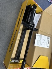 laminate floor cutter