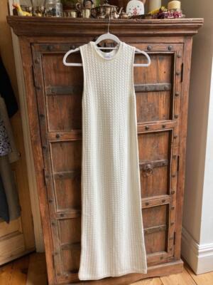 Hübsches aufwendiges kleines creme ärmelloses Häkel Strick Kleid Maxi Baumwollmischung