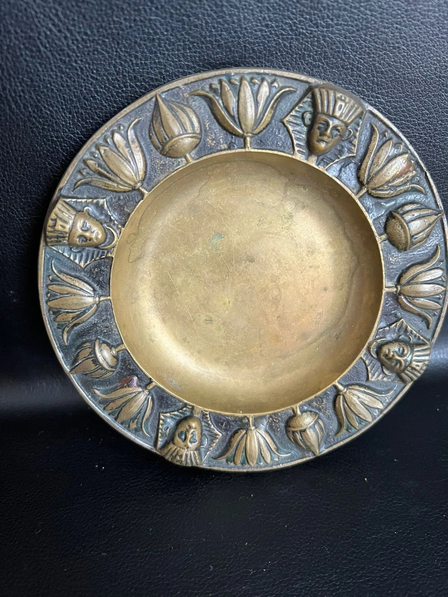 Schöne Bronzeschale Teller Wandteller Pharaoen Mensch Gesichte  Mythologie￼ 14cm