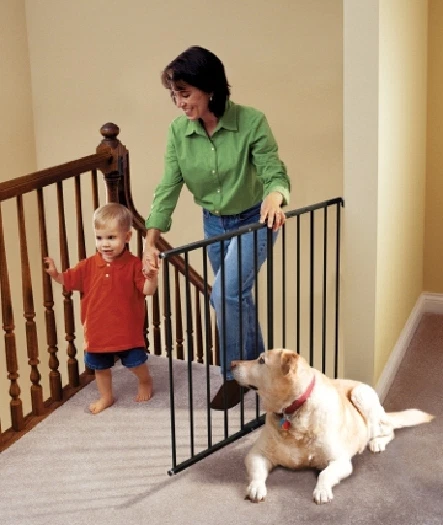 Kidco Safeway Stairway Baby Safety Gate, Hardware Mounted, G2001 Black
Opens in a new window or tab