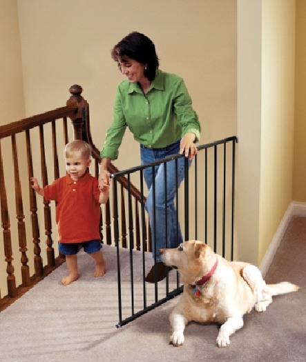KidCo G2400 Stairway Baby Safety Gate Oak Wood and Black ...
