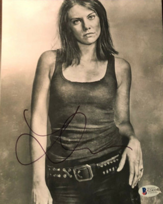 セール中…ローレン・コーハン直筆サイン入り超大型写真‥Lauren Cohan Lauren Cohan Signed Autographed 8x10 Photograph | eBay