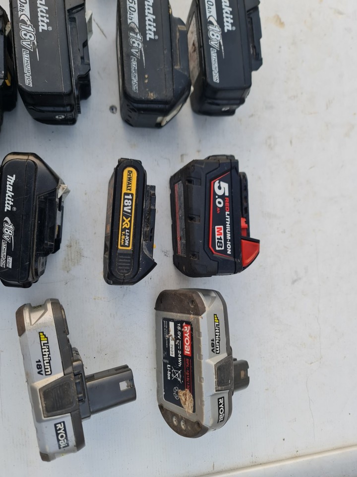 10 Lampadine Allo Xeno Da 8V Per Torce Milwaukee, Ryobi - Foto 2