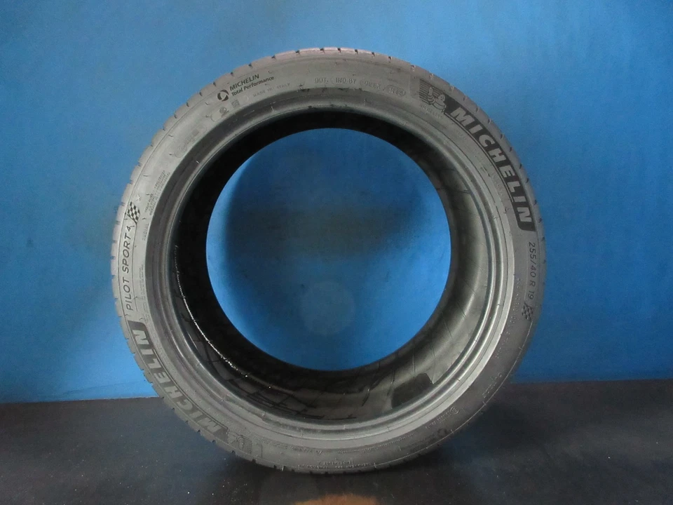 Used Michelin Pilot Sport 4     255 40 19    7-8/32 Tread   1460E - Image 3 of 4