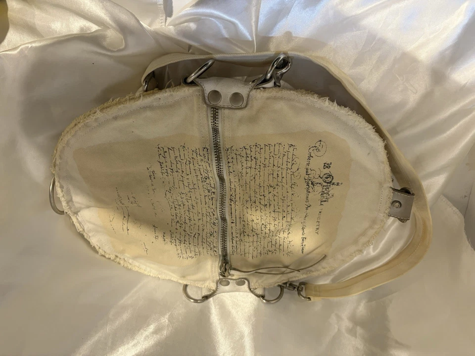 Bandolera Bandolera vintage Y2k Deisel rara plegable blanca plateada herrajes como está Foto 4 de 4