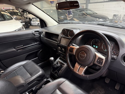 JEEP COMPASS 2.2 Compass 2.2 Crd Limited 4x4 2012 - Picture 2 of 24