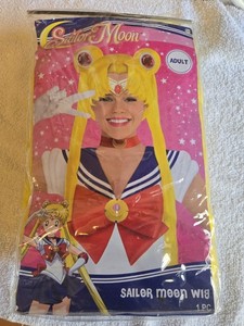 Sailor Moon Guardian Halloween Cosplay Wig Great condition Anime Style Rare 