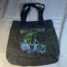Disney Haunted Mansion New Orleans Square Lar...