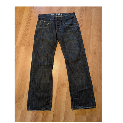 Zoo York Men s Jeans Size 34 Dark Wash Straight Relaxed Y2K Skate Denim Pants
