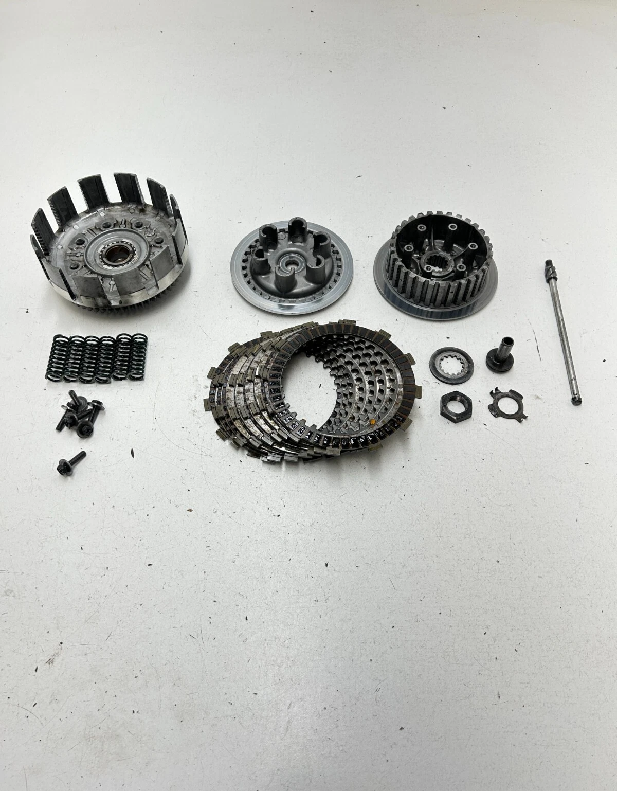 07 2007 Yamaha Yz450f YZ 450 F OEM TIGHT! Clutch Basket Pack Plates Rod Bolt