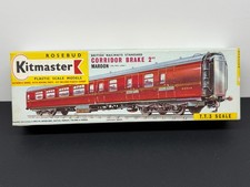 Kitmaster Railways Standard Corridor Brake 2nd Maroon (#17)