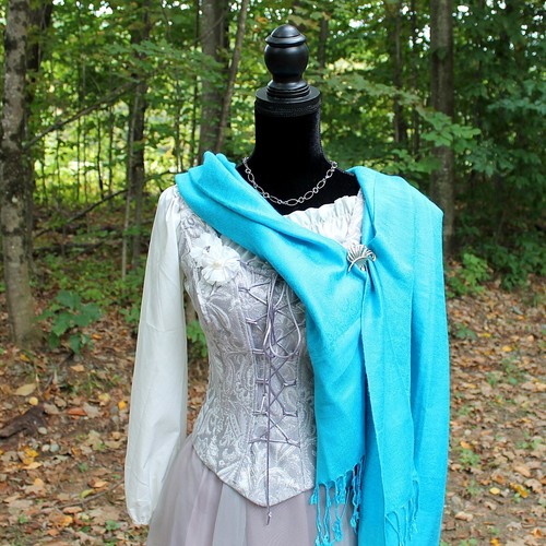 Lady Hobbit Dress, Renaissance Dress, Up-cycled Vintage Gown, Steampunk, Sm/Md - Picture 2 of 13